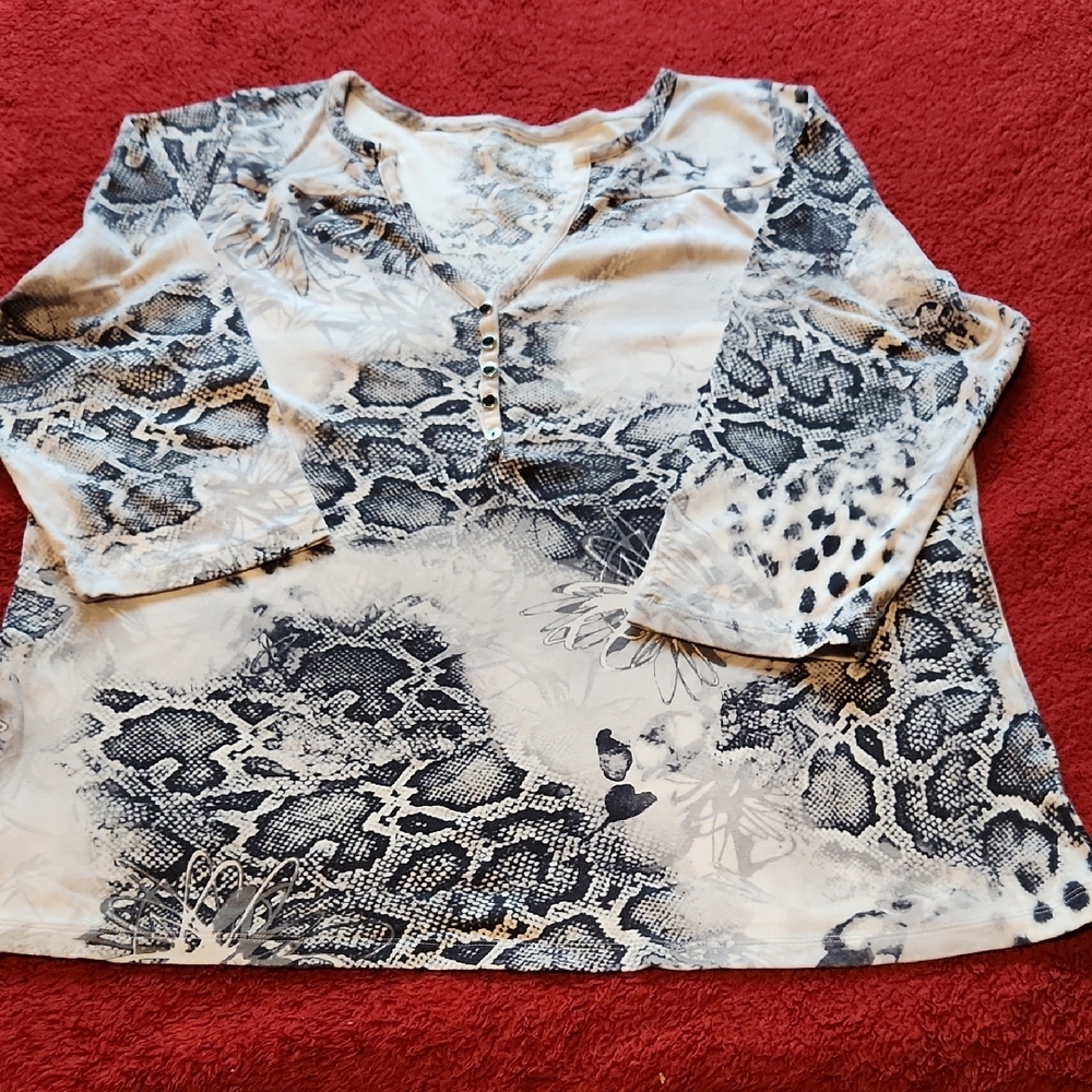 Lane Bryant Fitted Graphic 3/4 Sleeve Blouse Black Gray